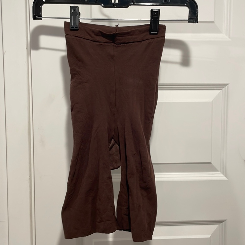 Brown spanx size D